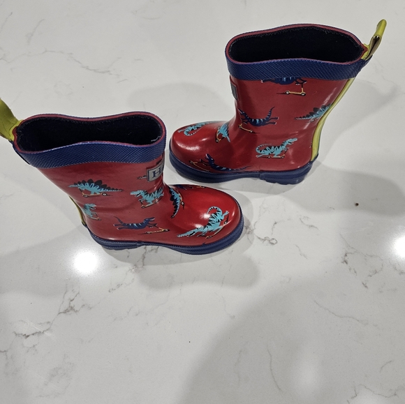 HATLEY KIDS RAIN BOOTS DINOSAUR PRINT - Picture 3 of 5